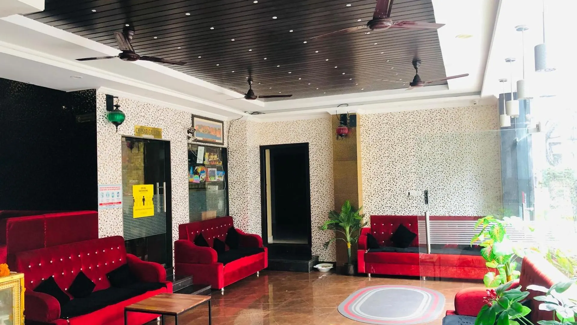 Hotel Bhagwat Stays Udaipur - Best Economy Stay In Udaipur With Swimmimg Pool