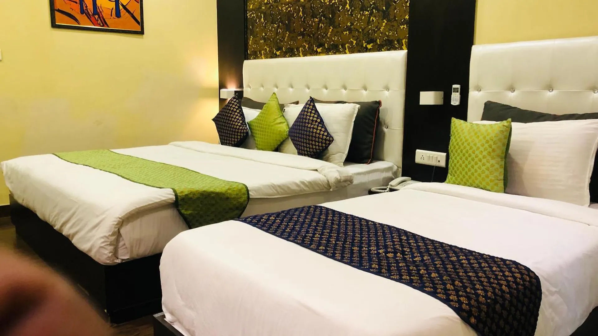 Bhagwat Stays Udaipur - Best Economy Stay In Udaipur With Swimmimg Pool Indien