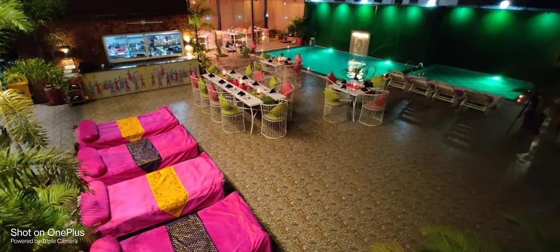 Bhagwat Stays Udaipur - Best Economy Stay In Udaipur With Swimmimg Pool