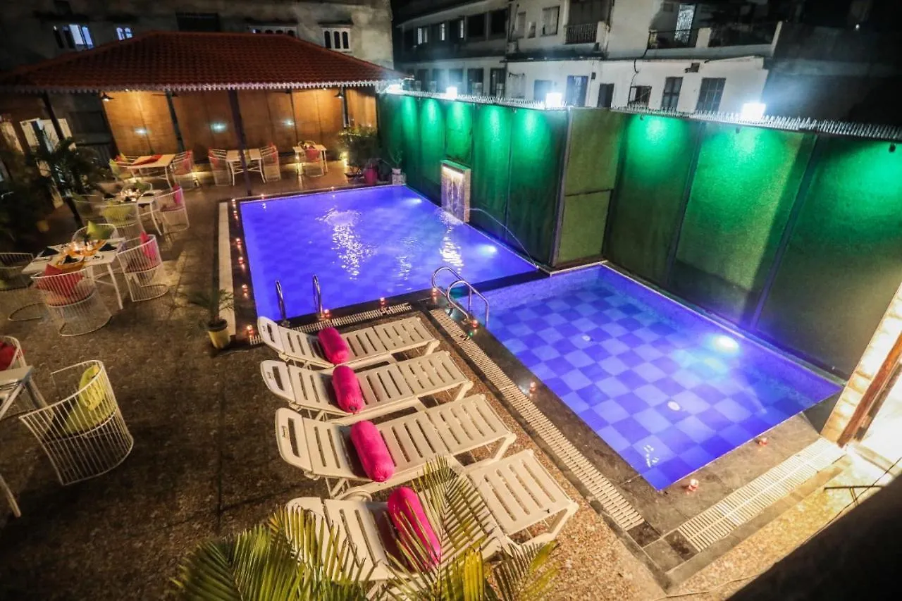 Bhagwat Stays Udaipur - Best Economy Stay In Udaipur With Swimmimg Pool location
